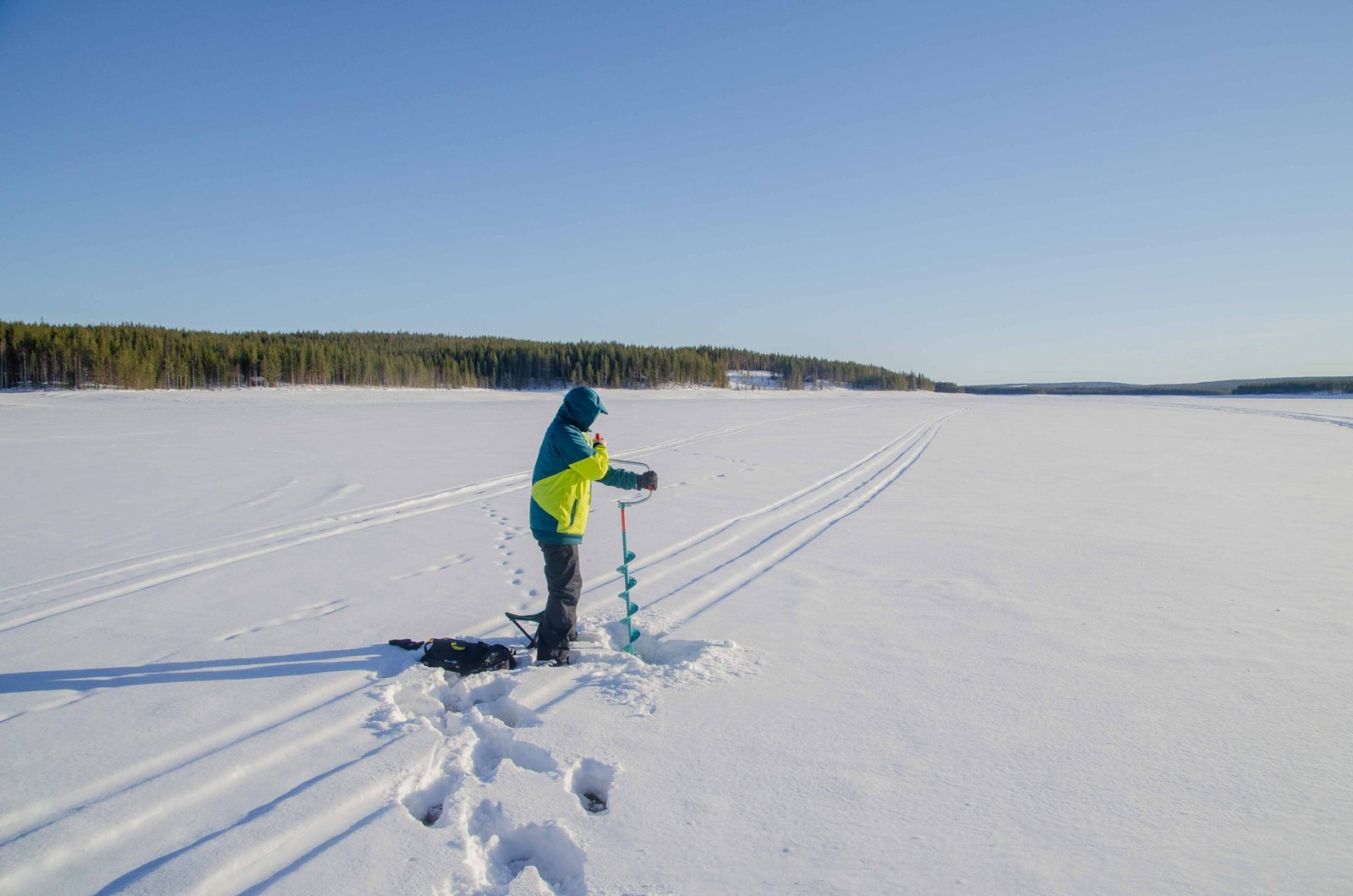 Ice Fishing Tour Lapland Rovaniemi