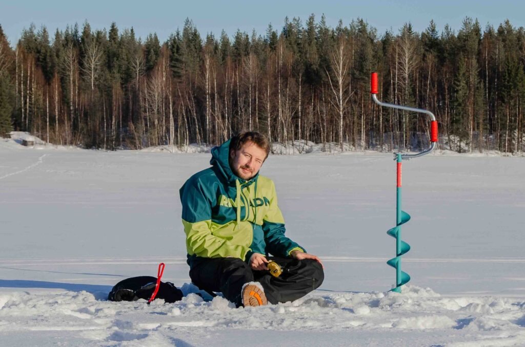 Ice fishing Rovaniemi