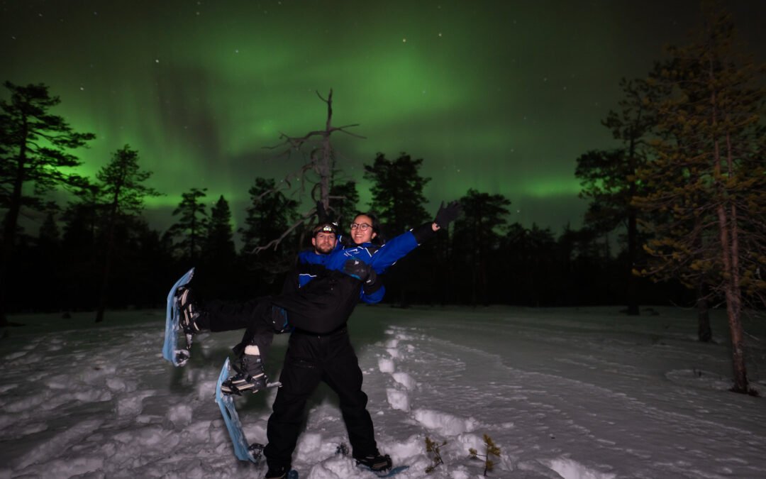 Snowshoeing Adventure by Night  (Aurora Borealis Tour)