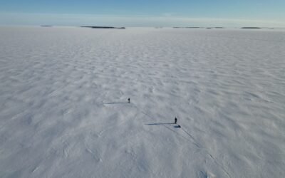 Ski Trek on the Frozen Sea (2 Days)