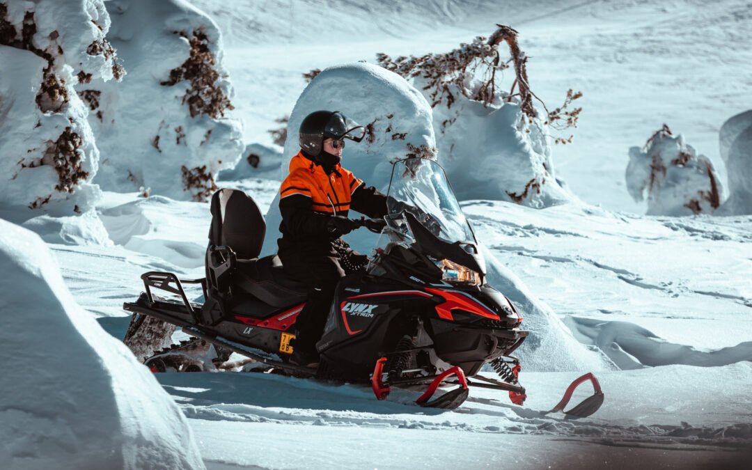 Scenic Snowmobile Safari – 2h snowmobile experience in Saariselkä