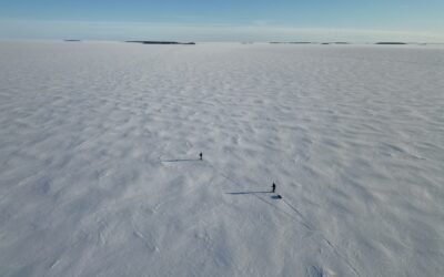 Expédition en Ski sur la Mer Gelée de Botnie (2 Jours)