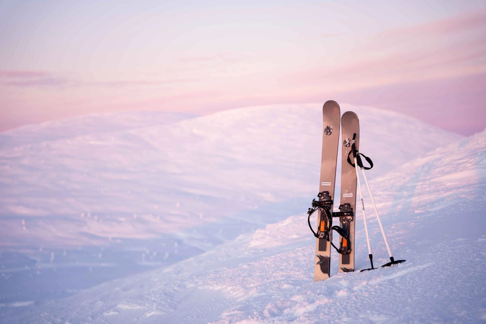 back-country-ski-trekking-from-levi-lapland-experience-tours