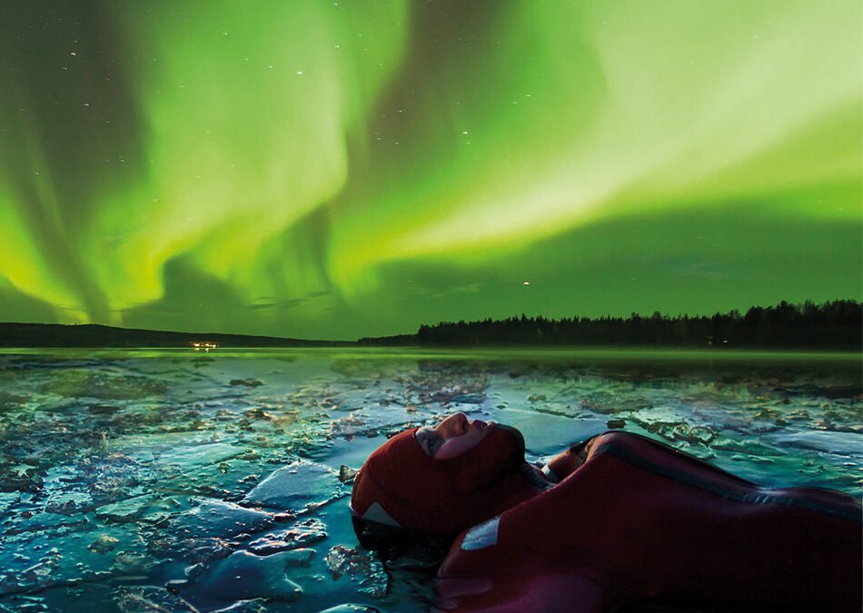 Aurora ice floating in Ylläs