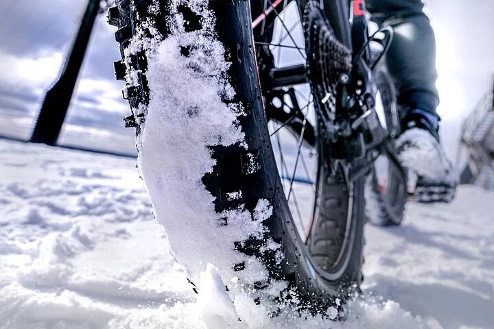 Classic Fatbike Tour in Ivalo