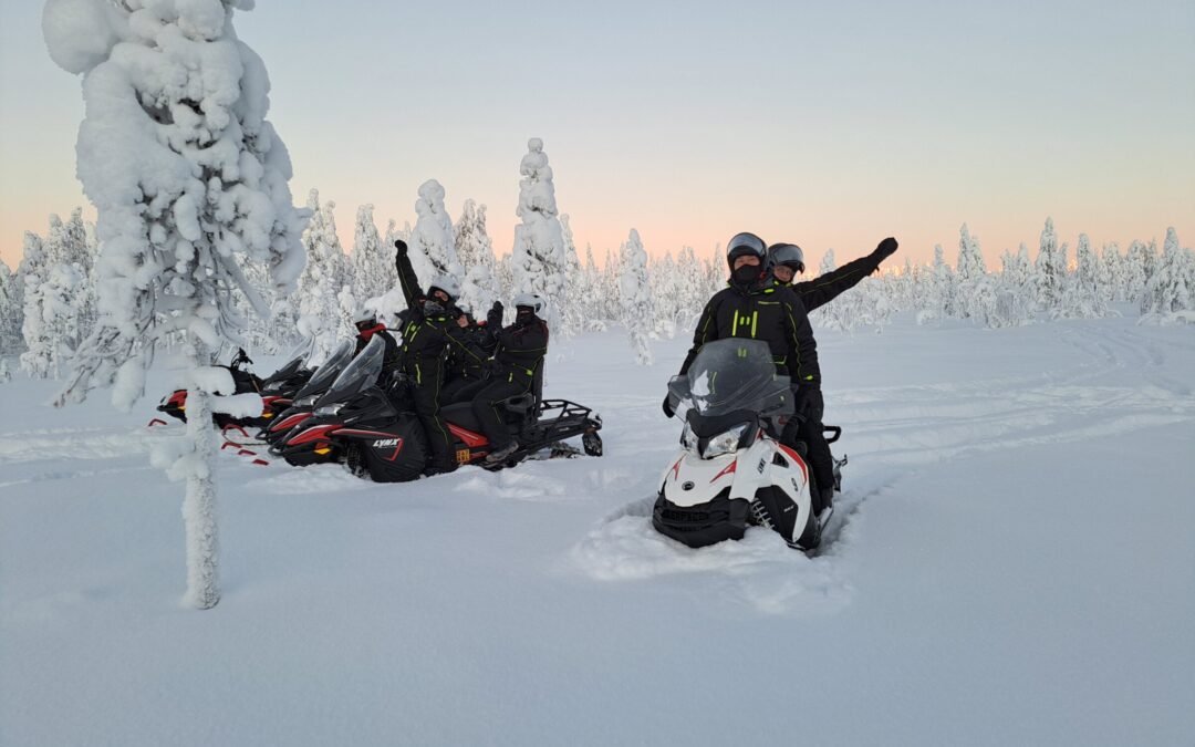 2-Hour Snowmobile Experience (Small Group)