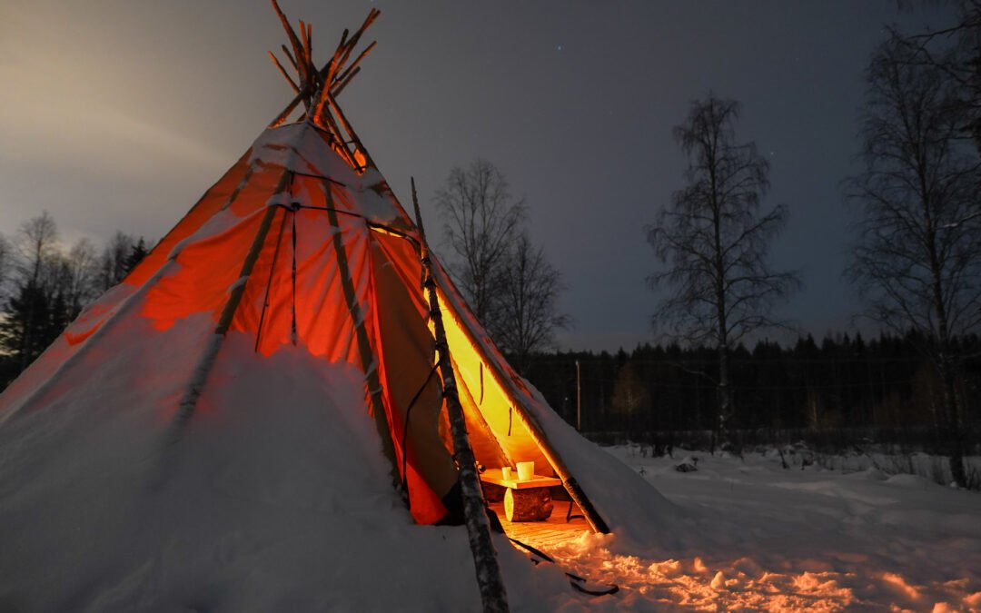 Aventure en Laponie avec raquettes, sauna et grillade
