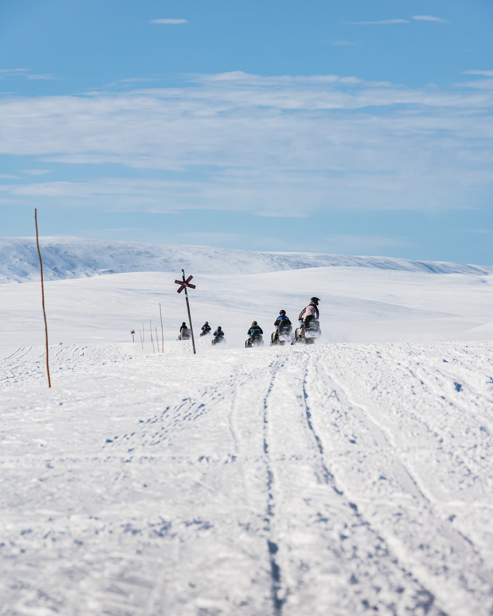 safari week kiruna lapland snowmobile multi day long distance 