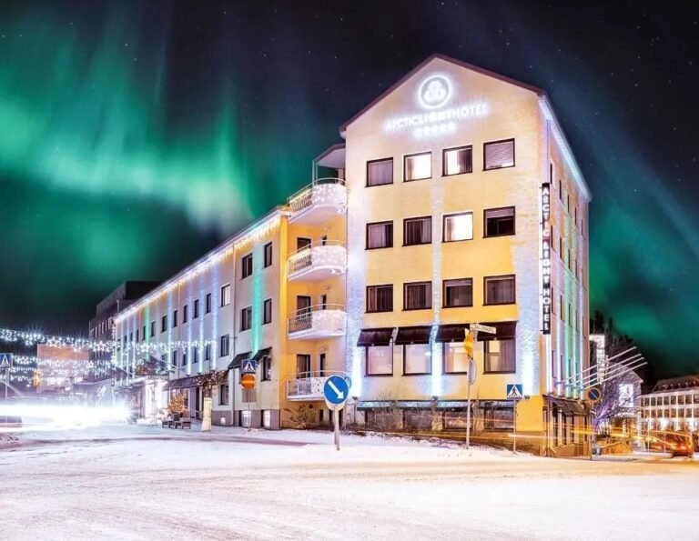 arctic light hotel rovaniemi accommodation lapland
